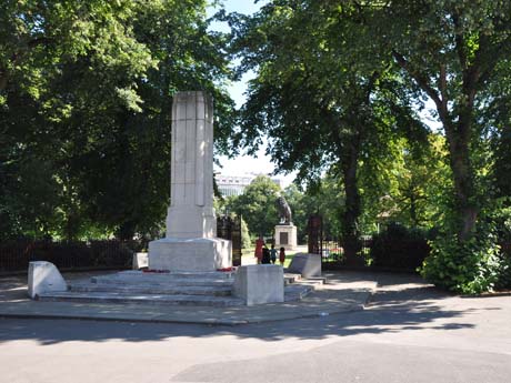 Cenotaphforburygardens